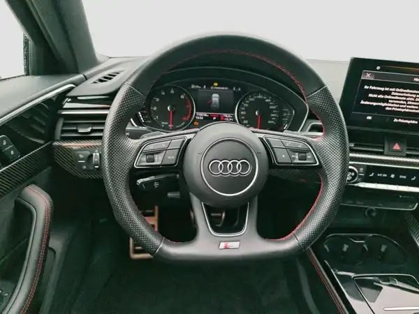 AUDI A4 Avant S line 40 TFSI 3xClima Business MATRX Carbon (11/17)