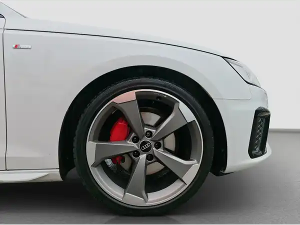AUDI A4 Avant S line 40 TFSI 3xClima Business MATRX Carbon (17/17)