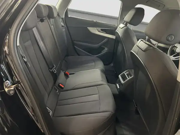 AUDI A4 Avant 35 TDI (15/16)