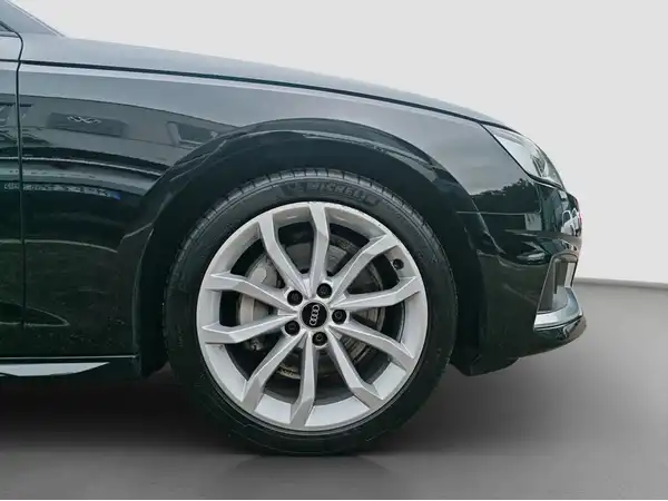 AUDI A4 Avant advanced 40 TDI quattro (16/16)