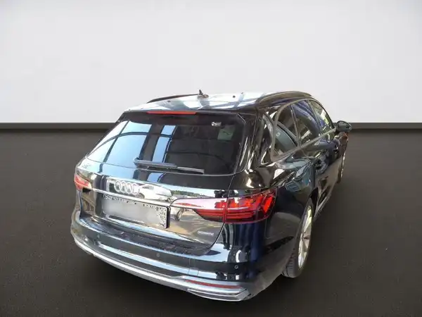 AUDI A4 Avant advanced 40 TDI quattro (5/6)