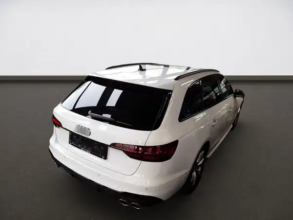 AUDI S4 Avant TDI (5/9)