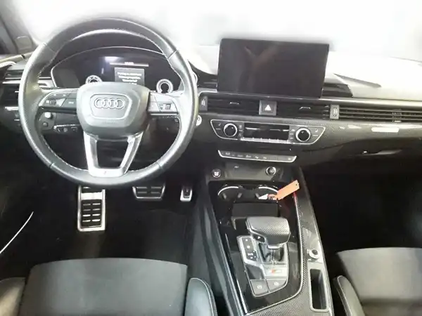AUDI S4 Avant TDI (6/9)