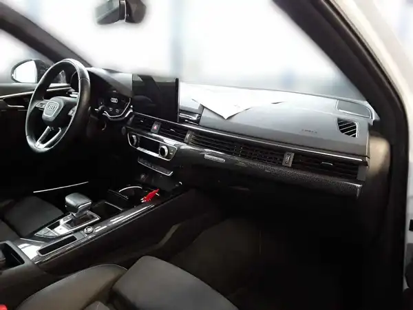 AUDI S4 Avant TDI (7/9)