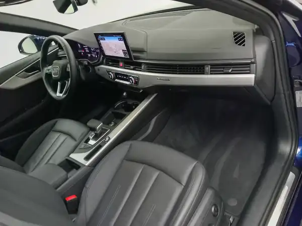 AUDI A4 Avant advanced 40 TDI qu Spiegel+ App Kamera Tour el.Sitz (16/20)
