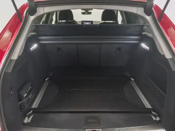 AUDI A4 Avant advanced 35 TFSI 5JGar Tour Stadt Parken Business (12/18)