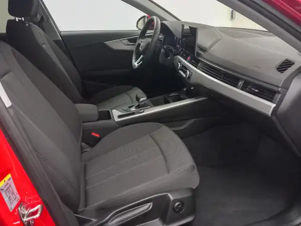 AUDI A4 Avant advanced 35 TFSI 5JGar Tour Stadt Parken Business (17/18)