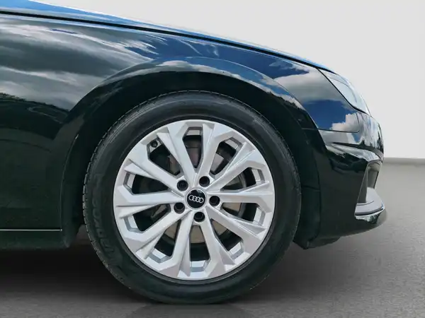 AUDI A4 Avant 35 TDI Business StHzg SpoSitz el.Heck PDC (17/17)