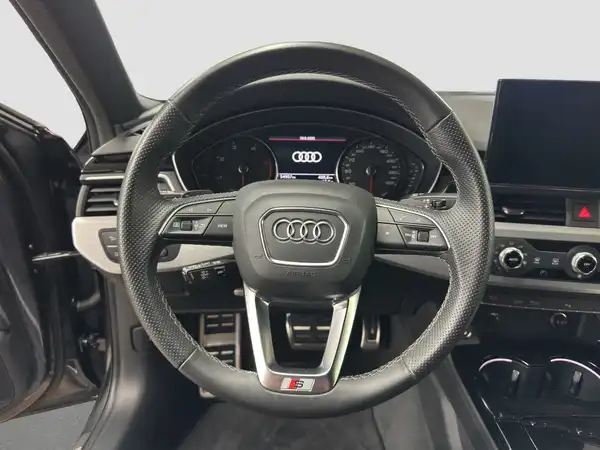 AUDI A4 Limousine S line 40 TDI qu (11/16)
