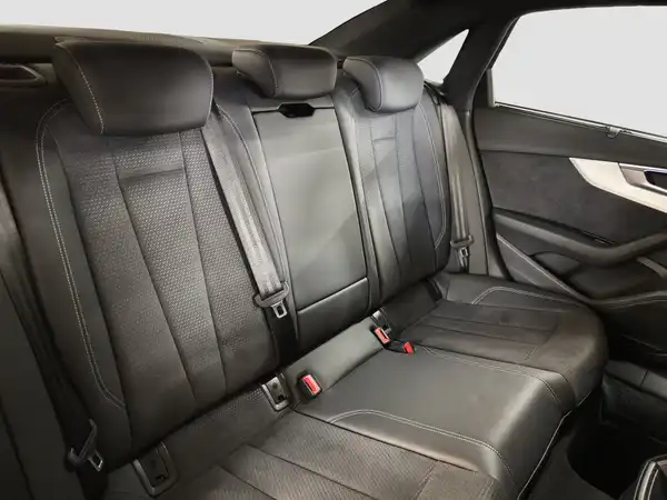 AUDI A4 Limousine S line 40 TDI qu (15/16)