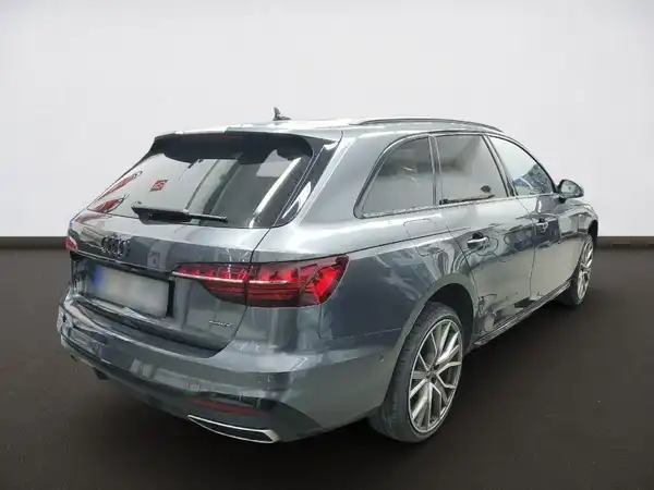AUDI A4 Avant S line competition 40 TDI qu 360 Busines MATRX (3/4)