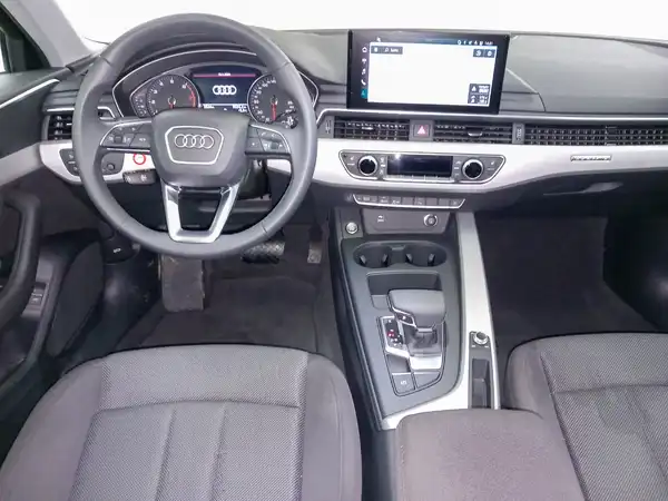 AUDI A4 Avant advanced 40 TFSI qu 5JGar Sour LED Pano el.Heck (11/17)