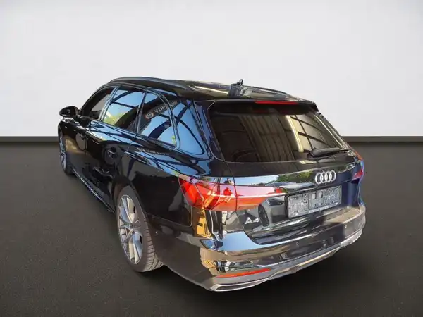 AUDI A4 Avant S line 40 TSFI (4/10)