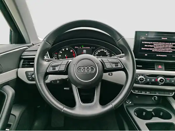 AUDI A4 Limousine advanced 35 TFSI (11/16)