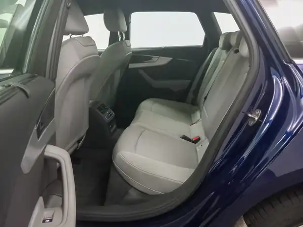 AUDI A4 Avant 40 g-tron Business LED Navi+ el.Heck (17/21)