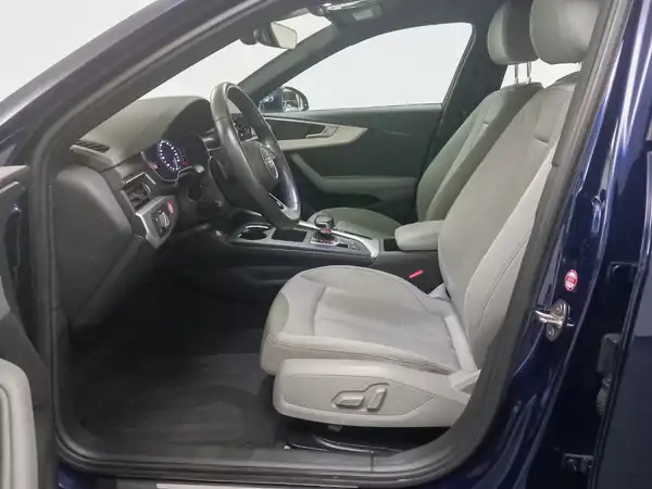 AUDI A4 Avant 40 g-tron Business LED Navi+ el.Heck (9/21)