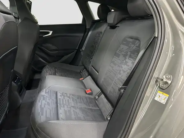 AUDI A5 Avant TFSI (9/16)