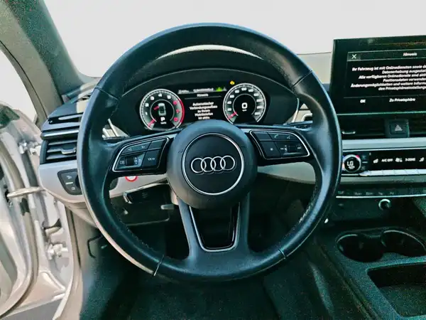 AUDI A5 Cabriolet advanced 40 TFSI 5JGar el.Sitz virtual Navi App (11/16)