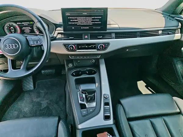 AUDI A5 Cabriolet advanced 40 TFSI 5JGar el.Sitz virtual Navi App (12/16)
