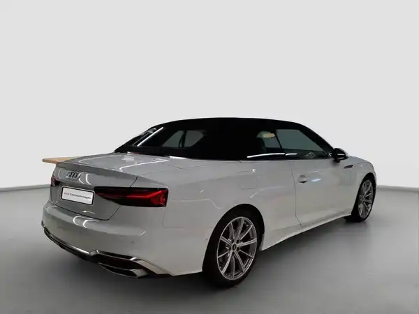 AUDI A5 Cabriolet S line 35 TDI 5JGar MATRIX virtual AHK SpoSitz App (3/4)