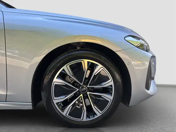 AUDI A5 Avant TFSI (17/17)