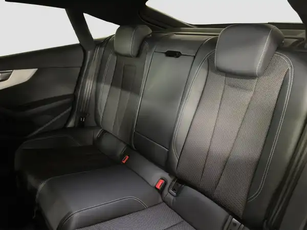 AUDI A5 Sportback S line 35 TDI Businss App MATRIX virtual (9/16)