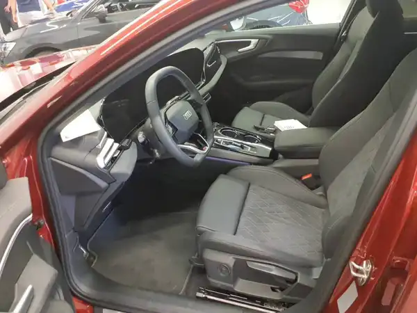 AUDI A5 Avant TFSI S tronic (4/4)