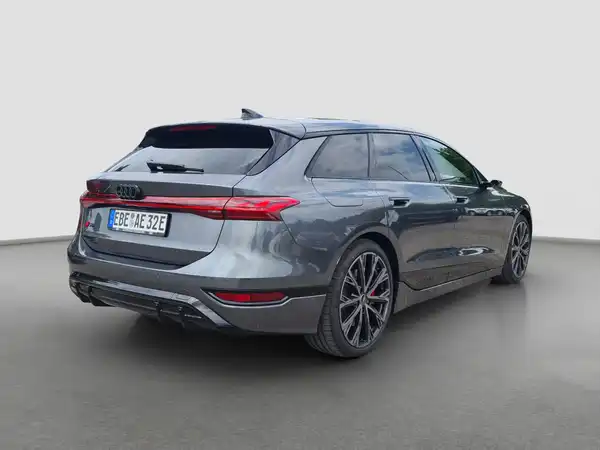 AUDI S6 Avant e-tron 370 kW (5/17)