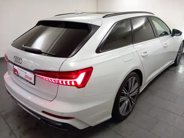 AUDI A6 Avant TFSI e 55 TFSI e quattro sport Pano HUD MTRX (18/19)