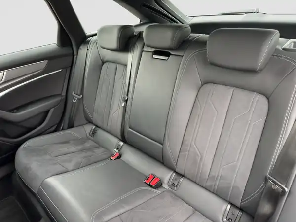 AUDI A6 Avant advanced 45 TFSI 5JGAR Business Tour MATRIX (9/17)
