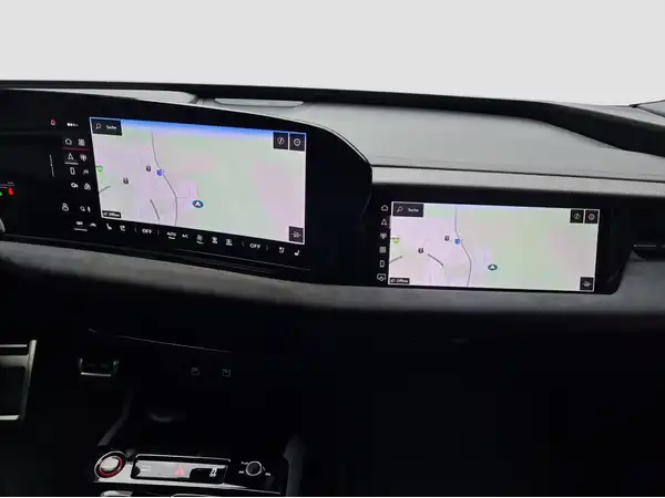AUDI A6 Avant e-tron qu. (12/16)