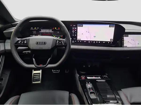 AUDI A6 Avant e-tron qu. (10/16)