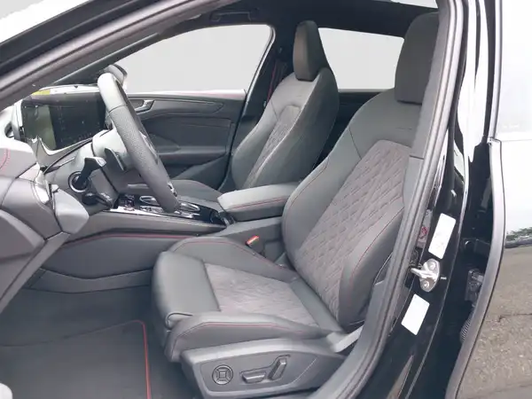 AUDI A6 Avant TFSI quattro (8/17)