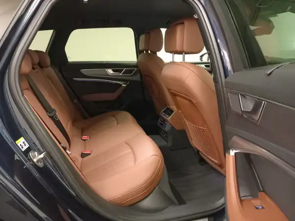 AUDI A6 Avant 50 TFSI e qu 360 el.Sitz HUD Alarm Business (17/22)