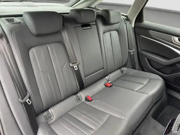 AUDI A6 Avant advanced 45 TFSI qu 5JGar MATRX Tour AHK (16/17)