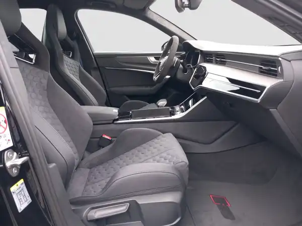 AUDI RS6 Avant performance (15/17)