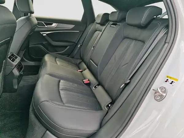 AUDI A6 Avant advanced 40 TDI qu 5JGar ACC MATRX App Kamera (9/16)