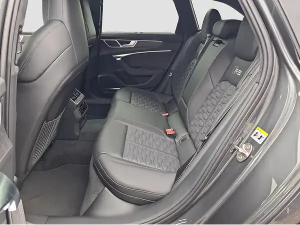 AUDI RS6 Avant performance (9/17)