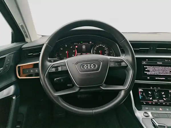 AUDI A6 Avant 40 TDI Sensor Navi Connect (11/17)