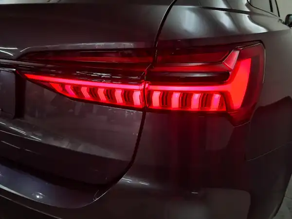 AUDI RS6 Avant performance (13/18)
