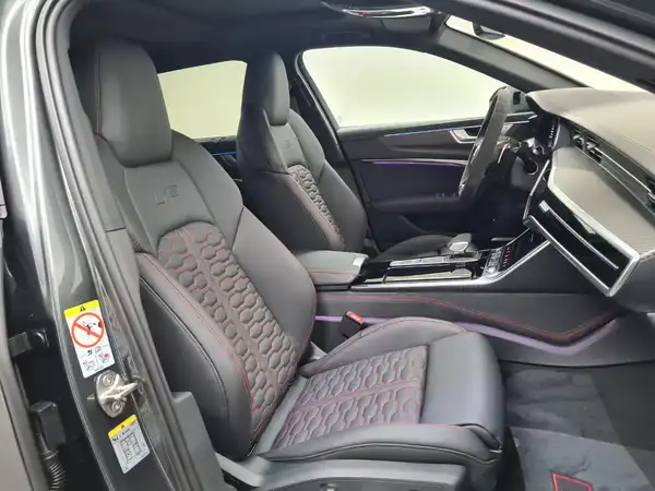 AUDI RS6 Avant performance (17/18)