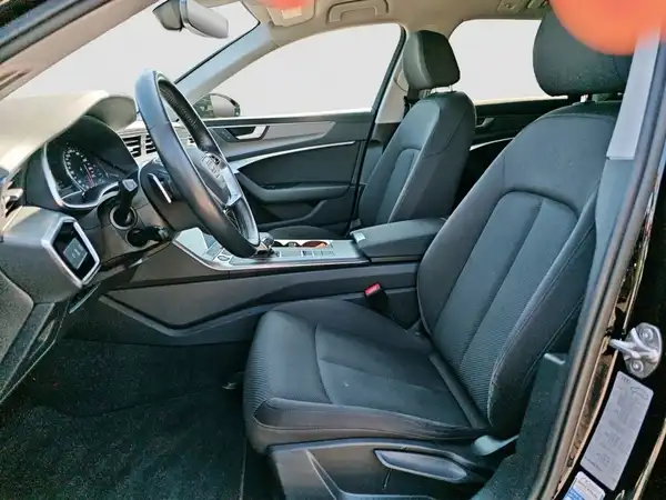 AUDI A6 Avant 40 TDI qu Tour Business 4xClima Spiegel+ LM18 (8/17)