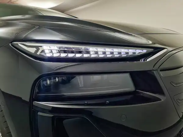AUDI A6 Avant e-tron performance 270 kW (16/20)