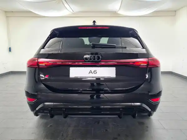 AUDI A6 Avant e-tron performance 270 kW (6/20)
