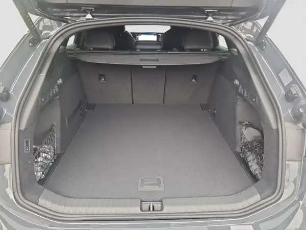 AUDI A6 Avant e-tron qu. (13/16)