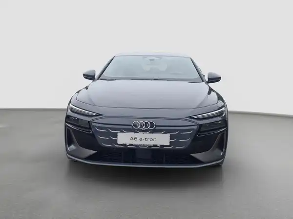 AUDI A6 Avant e-tron qu. (3/16)
