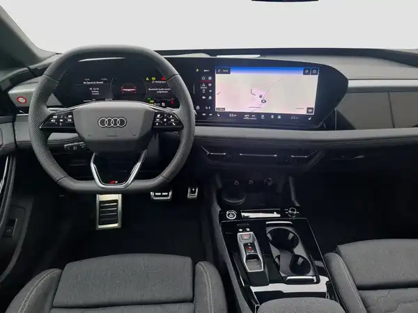 AUDI A6 Avant e-tron qu. (10/16)