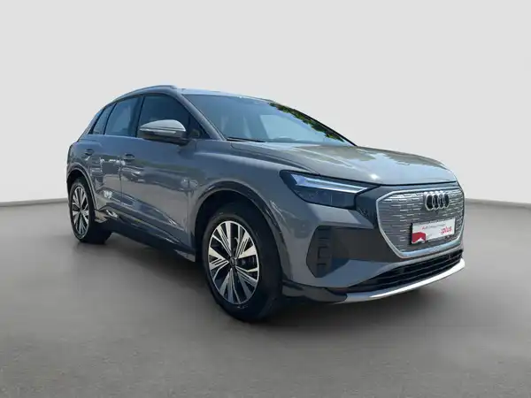 AUDI Q4 e-tron advanced Assist+ S line virtual WPumpe Navi+ (4/16)
