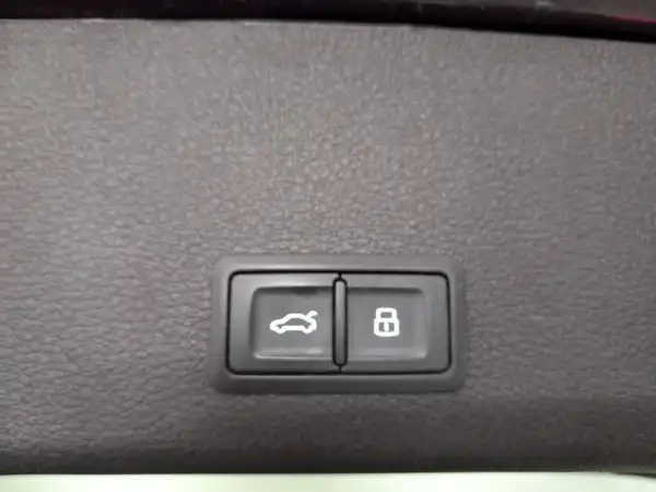 AUDI e-tron 50 S line 2xAC el.Sitz HUD 5JGar MATRX Keyless (14/21)