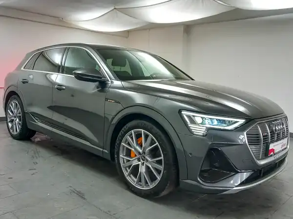 AUDI e-tron 50 S line 2xAC el.Sitz HUD 5JGar MATRX Keyless (4/21)